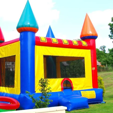 Maison Charmante Avec Piscine Partagee A بيت للعطل Nehou