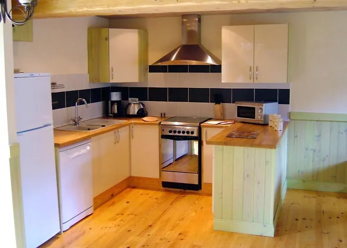 Casa de Férias Maison Charmante Avec Piscine Partagée à Nehou