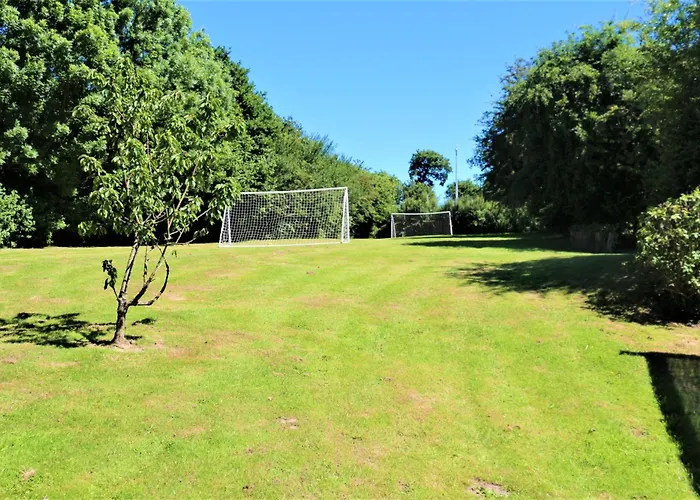 Casa de Férias Maison Charmante Avec Piscine Partagée à *